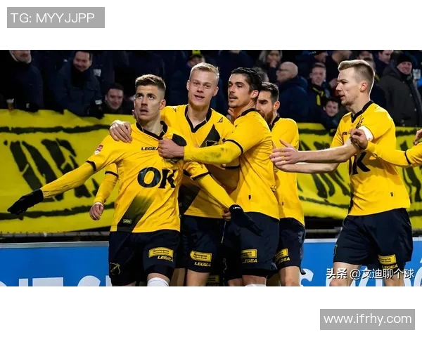 阿拉斯克与圣塔科罗马的激烈对决展现足球魅力与团队精神